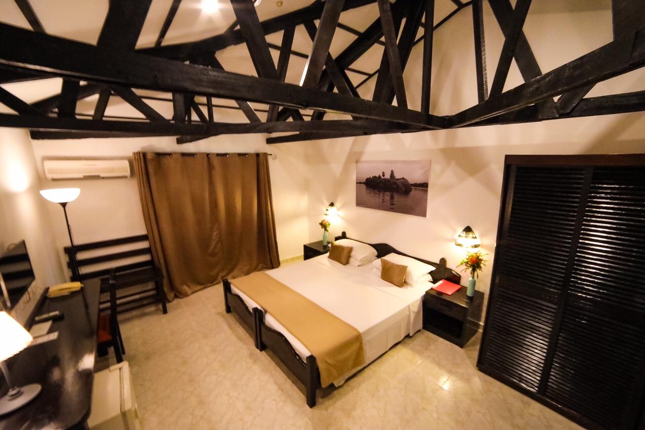 Sunset Beach Hotel Коту Экстерьер фото
